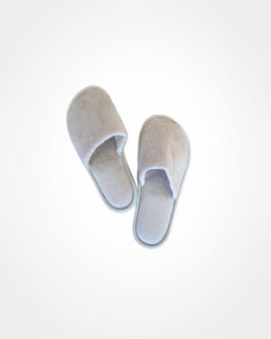 Slippers, closed toe - beige