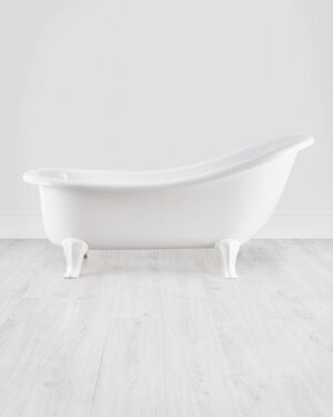 Chaise bath on Art Deco feet