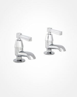Arte bath pillar taps - levers